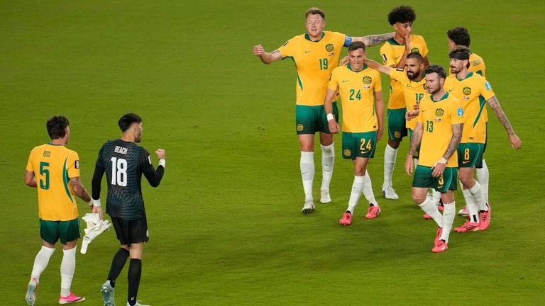 2026世界杯:巴拉圭与澳大利亚0-0战平,澳大利亚晋级,巴拉圭也有希望进入32强