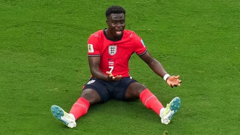英格兰2-0战胜巴拿马:球员评分与表现分析