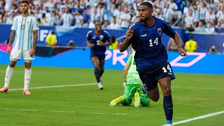 2026世界杯:阿根廷3-2胜佛得角,卫冕冠军避免历史最大冷门