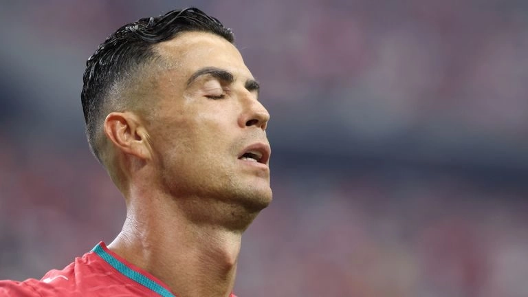 2026世界杯:葡萄牙0-1西班牙 - 米克尔·梅里诺在最后时刻送西班牙晋级四分之一决赛,C罗未能交付