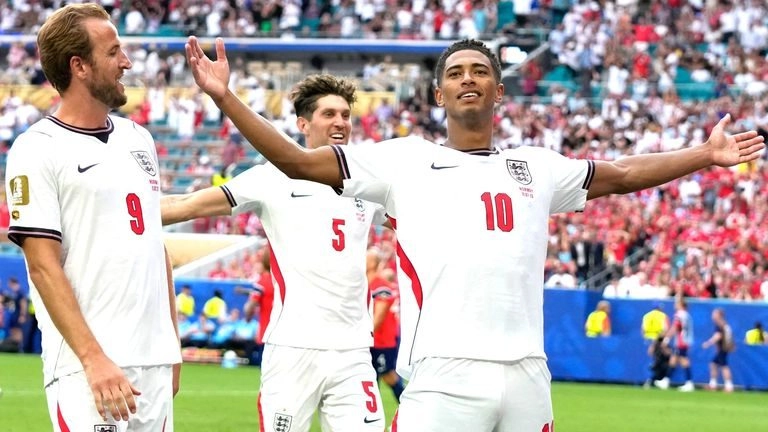 2026世界杯:挪威1-2英格兰(加时赛) - 朱德·贝林汉姆再次成为英雄,三狮军团晋级半决赛